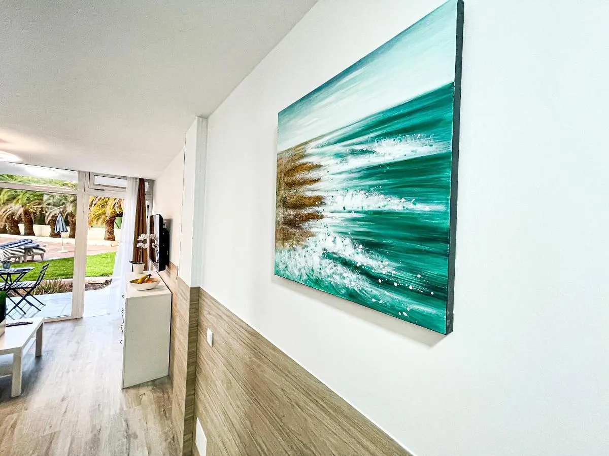 Pool View Holiday Home 普拉亚戴尔雷安格莱斯 公寓