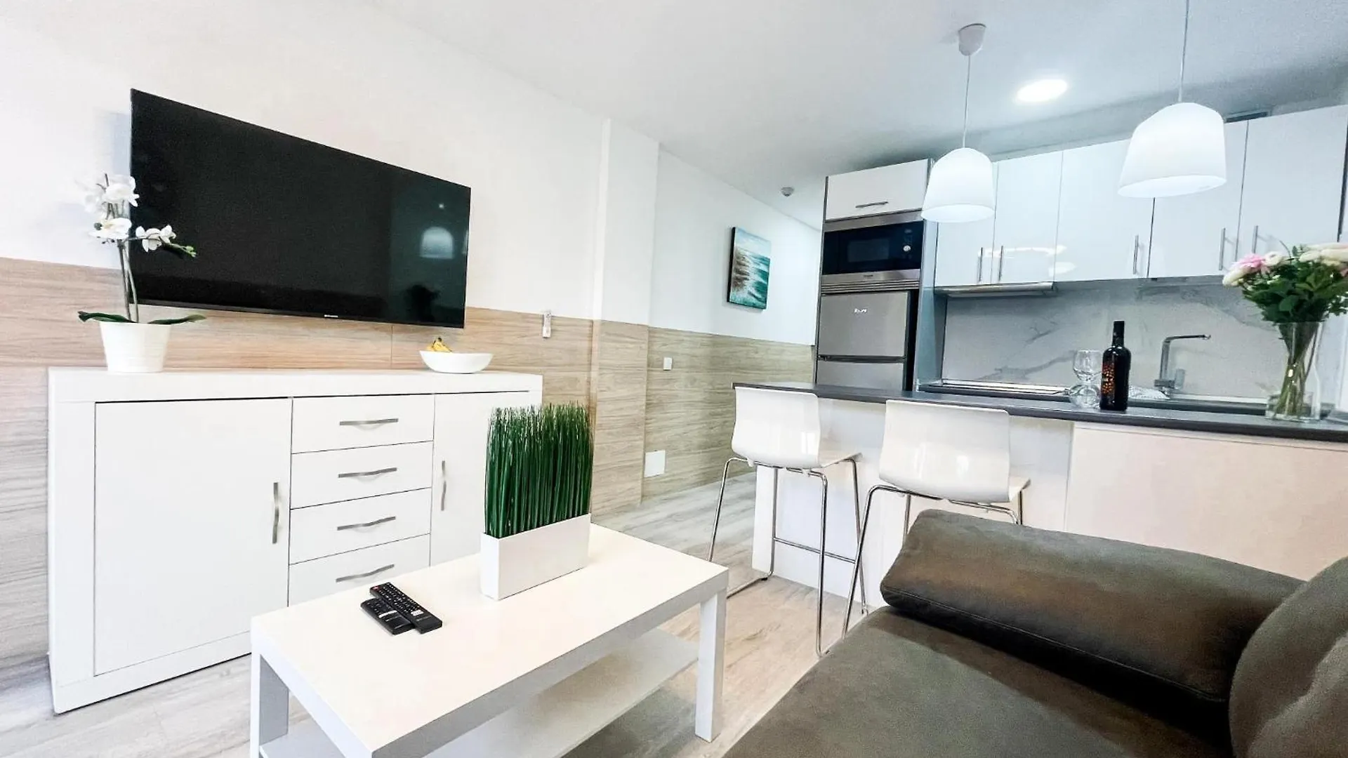 Pool View Holiday Home 普拉亚戴尔雷安格莱斯 西班牙
